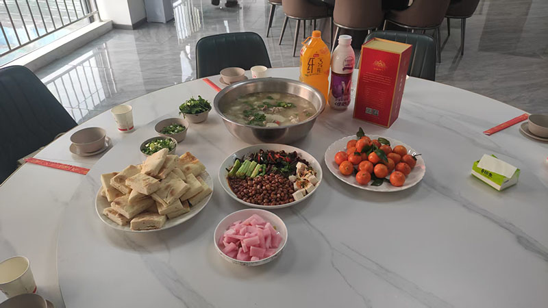 暖湯相伴，同心同行——國盛激光的溫情團建盛宴